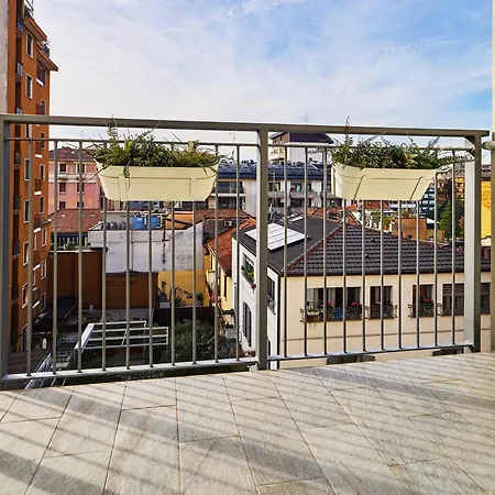 شقة Bilocale Moderno E Silenzioso Vicino Navigli E Duomo Con Metro M4, *