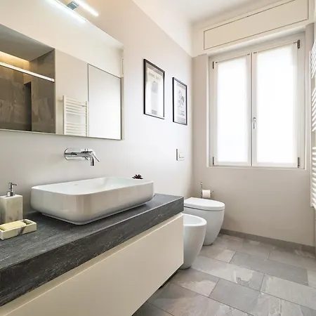 Bilocale Moderno E Silenzioso Vicino Navigli E Duomo Con Metro M4, 아파트