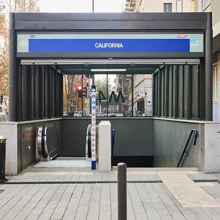 Bilocale Moderno E Silenzioso Vicino Navigli E Duomo Con Metro M4, 아파트 밀라노