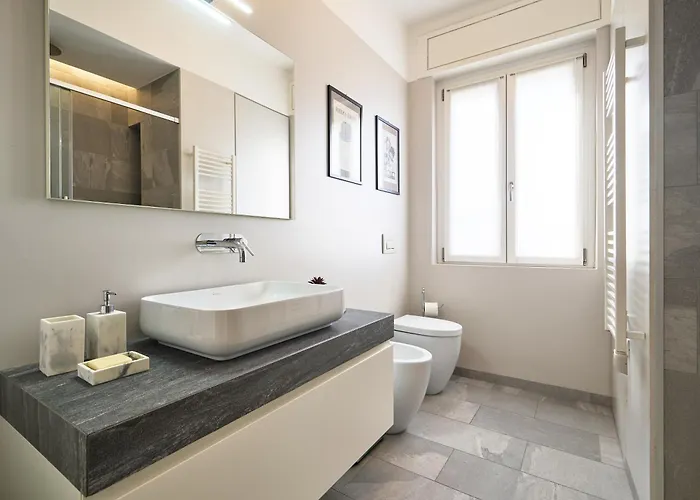 Bilocale Moderno E Silenzioso Vicino Navigli E Duomo Con Metro M4, شقة