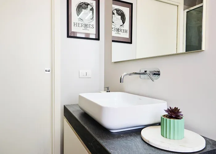 Bilocale Moderno E Silenzioso Vicino Navigli E Duomo Con Metro M4, شقة