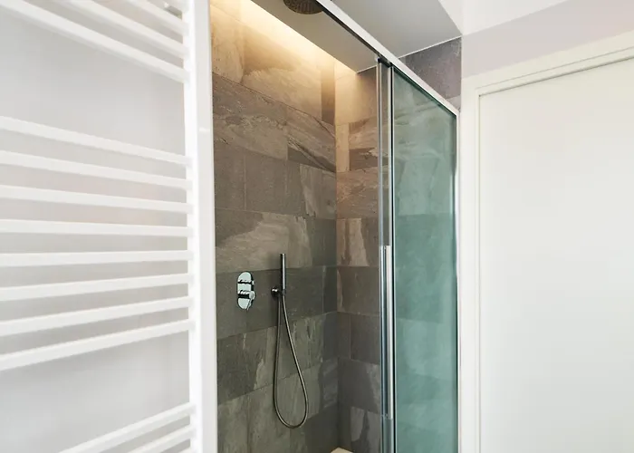 Bilocale Moderno E Silenzioso Vicino Navigli E Duomo Con Metro M4, شقة